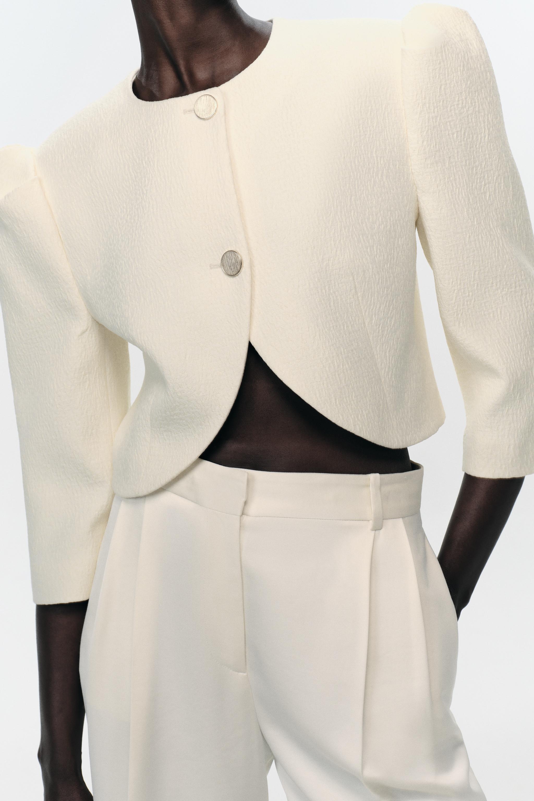 PUFF SLEEVE CROPPED BLAZER